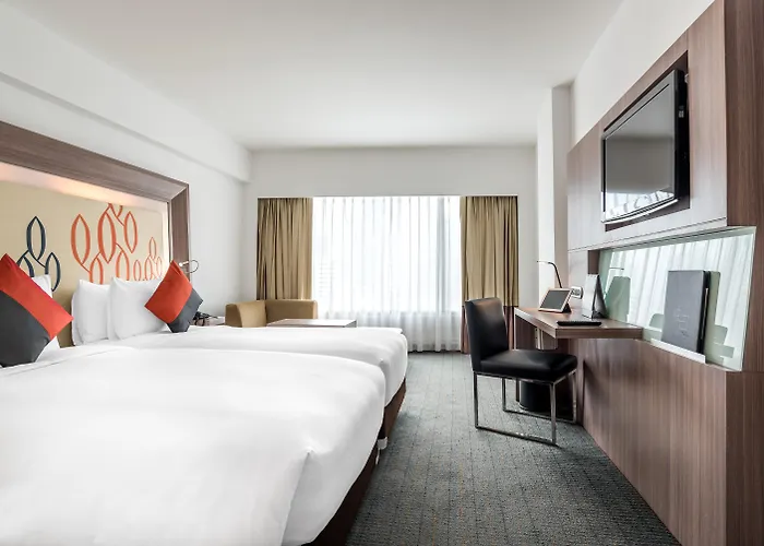 Hilton Garden Silom 4*