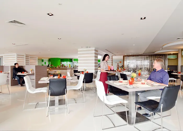Hilton Garden Silom