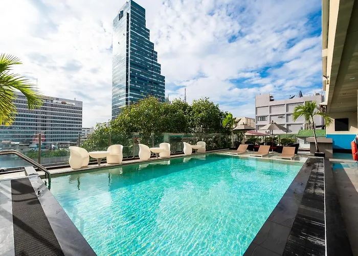 Hotel Hilton Garden Silom 4*