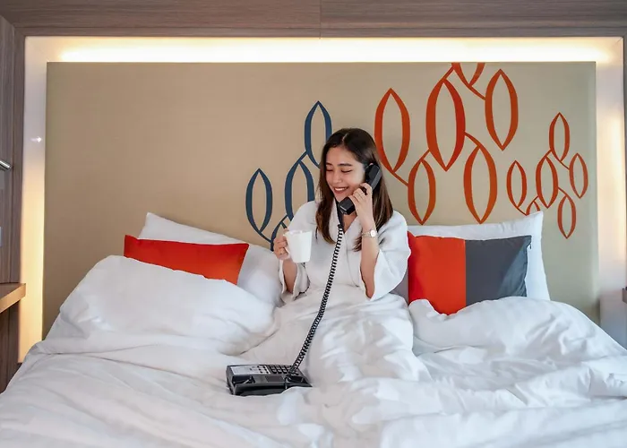 Hilton Garden Silom Hotel 4*