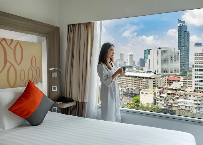 Hotel Hilton Garden Silom 4*